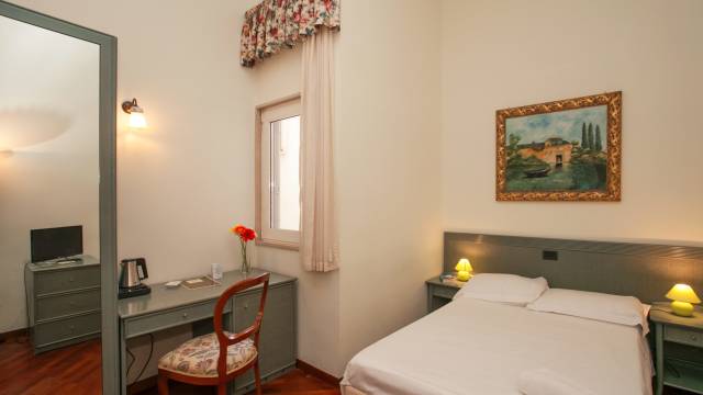 Residence-Zodiacus-Bari-Comfort-Room-2