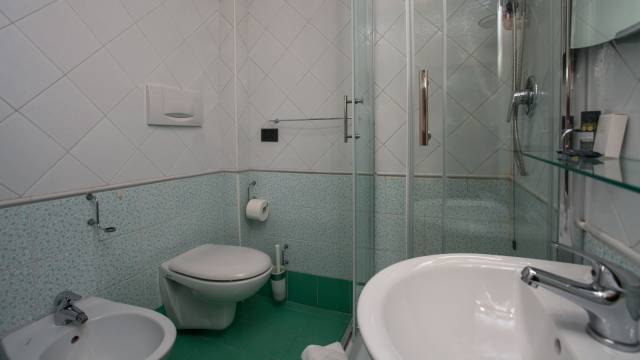 Residence-Zodiacus-Bari-Comfort-Room-4