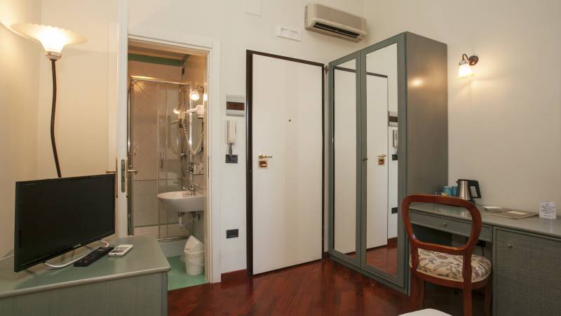 Residence-Zodiacus-Bari-Comfort-Room-6471