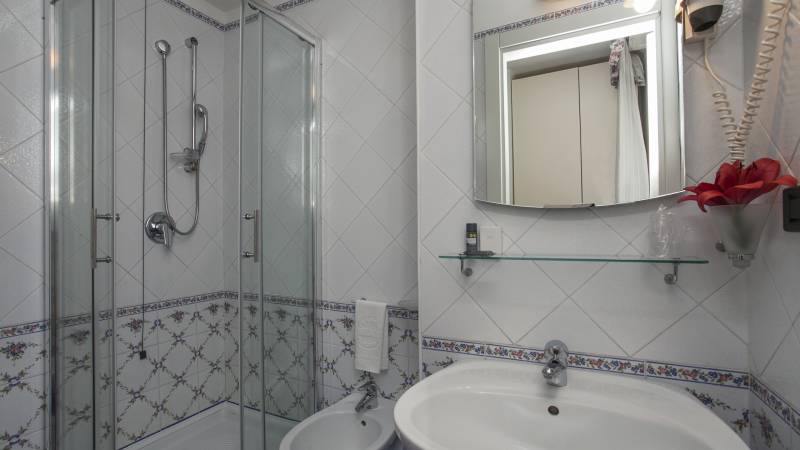 Residence-Zodiacus-Bari-camera-superior-6385