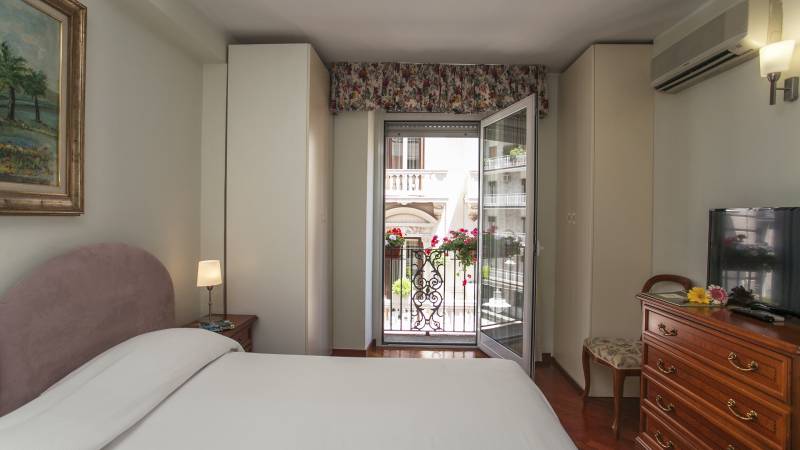 Residence-Zodiacus-Bari-superior-Rooms-6436